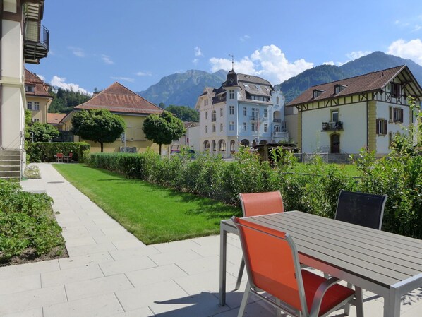 Cloud, Sky, Building, Plant, Property, Window, Table, Outdoor Furniture, Leisure, Outdoor Table