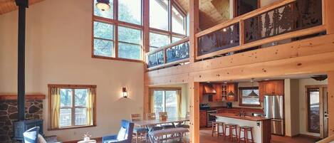 This one-of-a-kind bright and spacious cabin