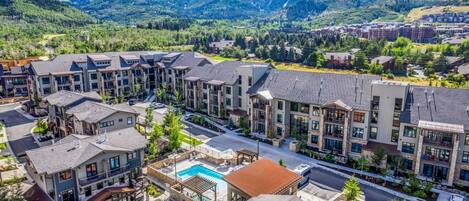 Welcome to Blackstone at Canyons, Luxury Park City Residences Located on Canyons Golf Course. Our Home is a Penthouse ON The Golf Course!