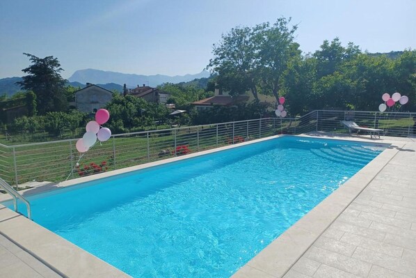 Holiday Home Swimming Pool