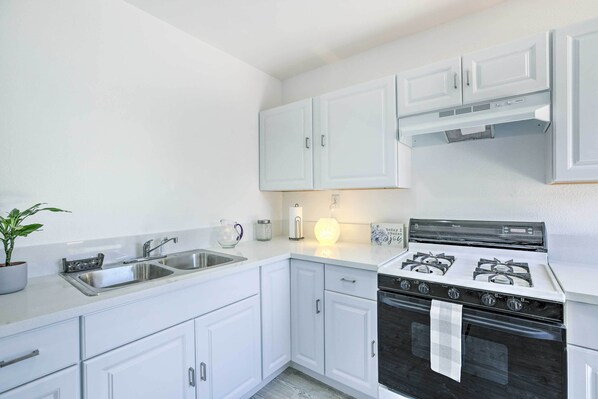 Lompoc Vacation Rental | Studio | 1BA | 500 Sq Ft | Step-Free Access