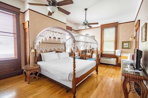 King Bed