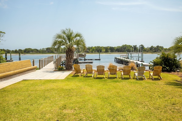 Day dock and seating area on Taylors Creek. Part of Beau Coast