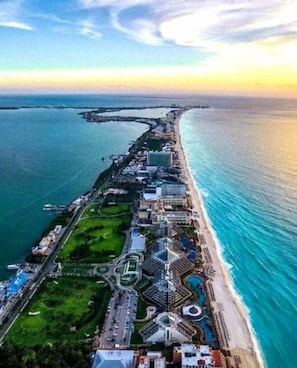 The most beautiful beaches within a few minutes car or bus ride
