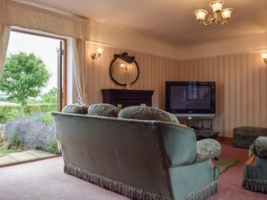 Living room | Glossoms Lodge, Thorpe Arnold