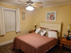 Queen Memory Foam in guest bedroom, with Alarm/Clock/Radio and closet