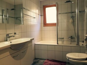 Luminaire Plomberie, Robinet, Évier, Propriété, Lavabo, Salle De Bains, Miroir, Violet, Design Intérieur