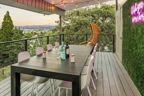 Lounge while taking in the Columbia River views