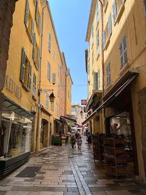 Extérieur