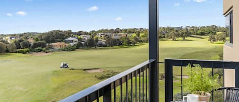 balcony/view