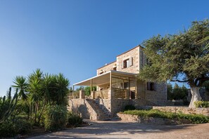 Building Exterior, Garden, Outdoor