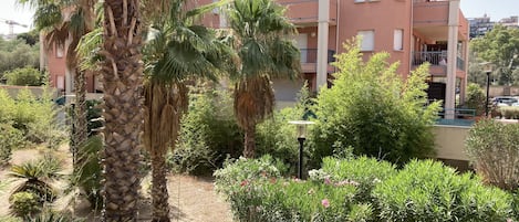 Jardin de la résidence 