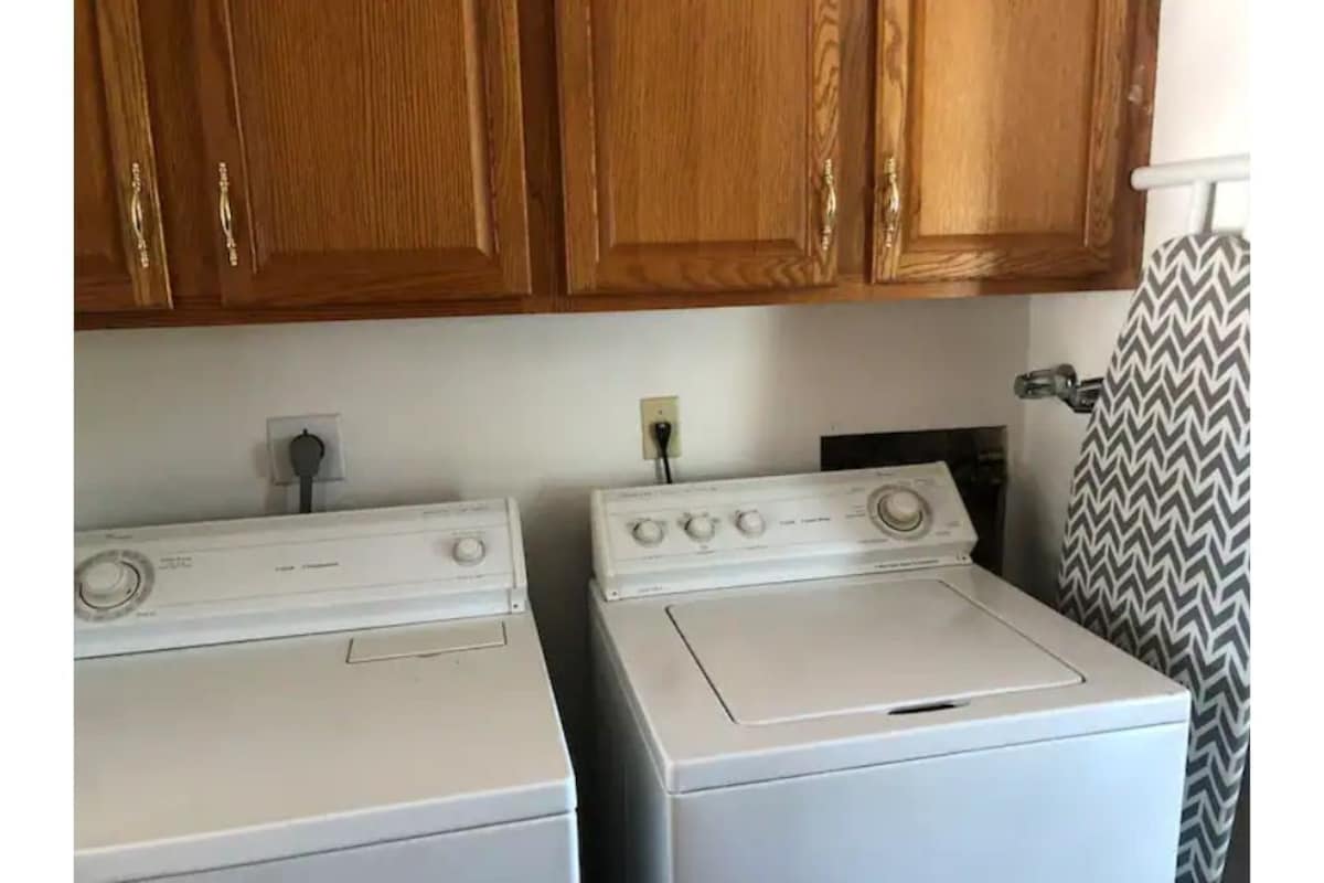 Garden Grove Central – 3 bedroom home close to everything!