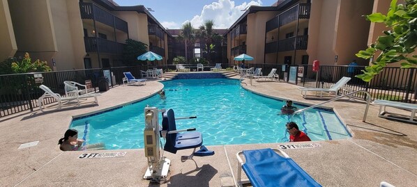 Resort, Hotel, Building, Pool, Water