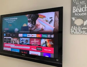 46" TV + FIRESTICK / NETFLIX & AMAZON PRIME STREAMING INCLUDED!