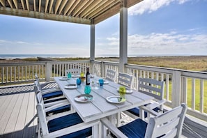 Second Story Deck (1)