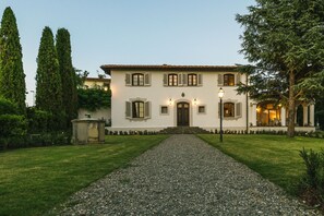 Building Exterior, Garden, Outdoor