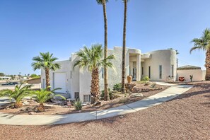 Home Exterior | 2 Stories
