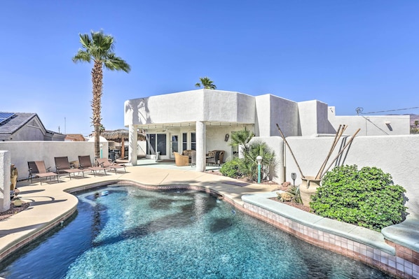 Lake Havasu City Vacation Rental | 4BR | 5BA | 4,344 Sq Ft | Step-Free Entry