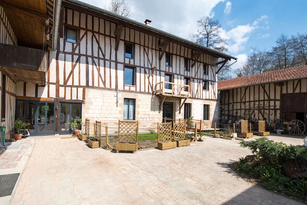Extérieur