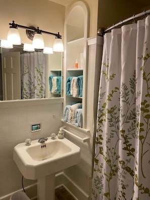 Full Bath