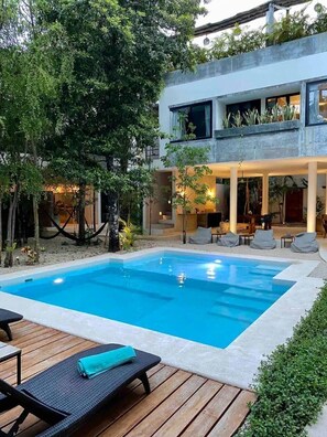 Beautiful pool and common areas - ground level
