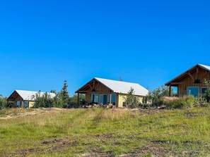 Island overlook buildings