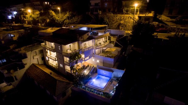 Apartments Mar
