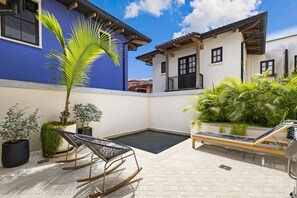 Enjoy the sun in your private pool
