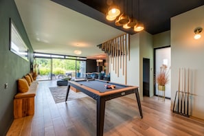Spielezimmer