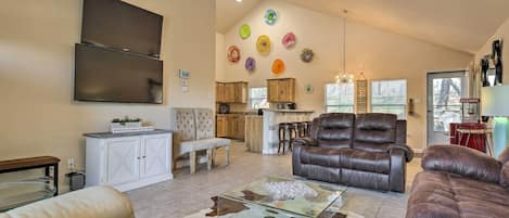 Canyon Lake Vacation Rental Home | 3BR | 2BA | 1,259 Sq Ft | Stairs Required