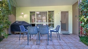 Front door BBQ outdoor area