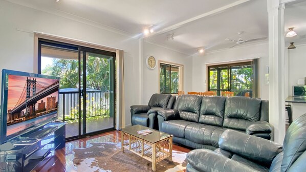 Lounge Room