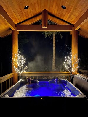 Bain à remous extérieur