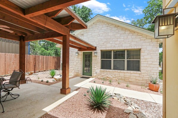 Entry door to Casita 2. This Casita shares a common wall with Casita 1.