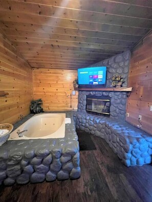 Love the small place with a jetted hot tub in the corner