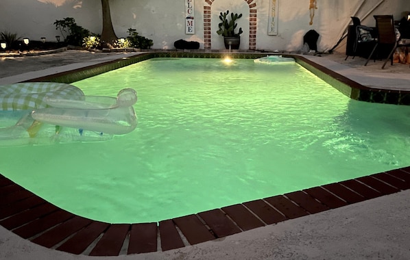 pool