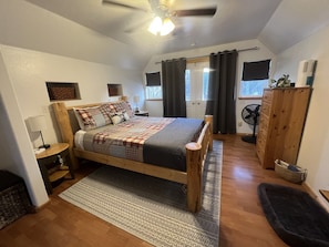 A queen size bed! Get a good nights sleep after a long day of exploring