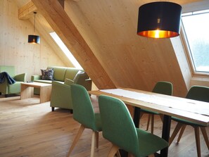 Ferienwohnung Heubühne, 50 qm, 1 Schlafzimmer, 1 Wohnschlafzimmer, max. 4 Personen