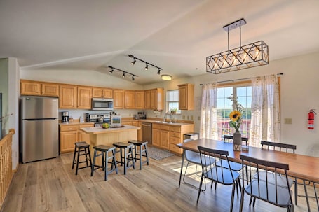 Red Lodge Vacation Rental | 4BR | 3BA | 3 Stories | Stairs Required