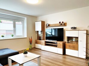 Blick ins Wohnzimmer