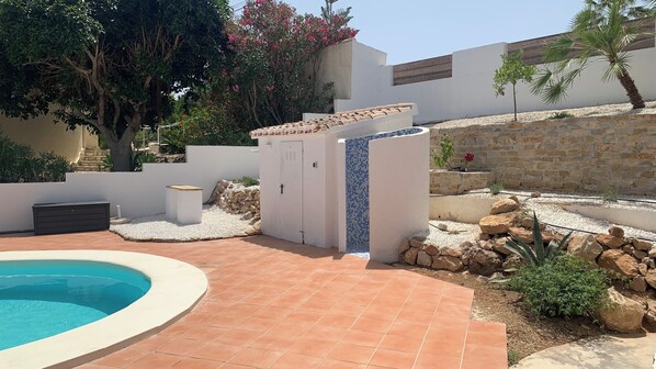 Douche jardin 