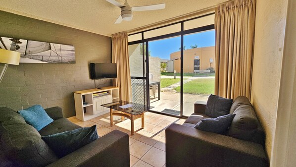 Riverview Apartment 34 - Kalbarri Accommodation Service