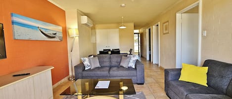 Riverview Apartment 49 - Kalbarri Accommodation Service