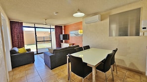 Riverview Apartment 49 - Kalbarri Accommodation Service