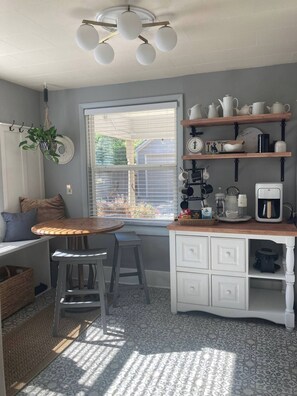 Coffee bar and breakfast corner