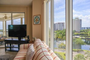 Light and airy, Waterside 246 is spacious and beautiful