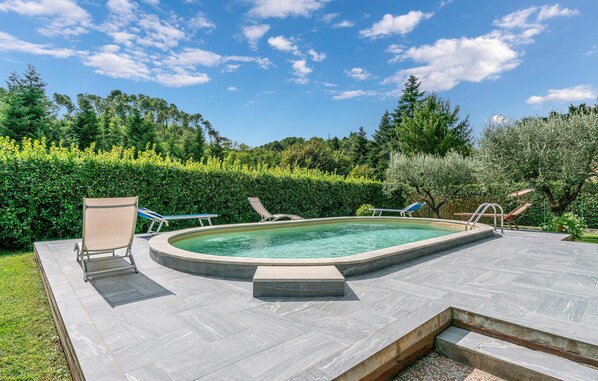 pool