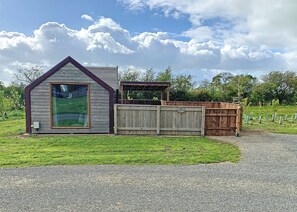 The Carlton - South View Retreat , Great Busby
