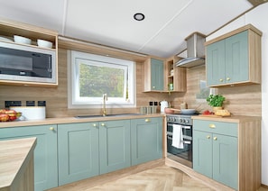Diamond 2 Bed Caravan Hot Tub - Clarach Bay Holiday Village, Clarach Bay, Nr Aberystwyth